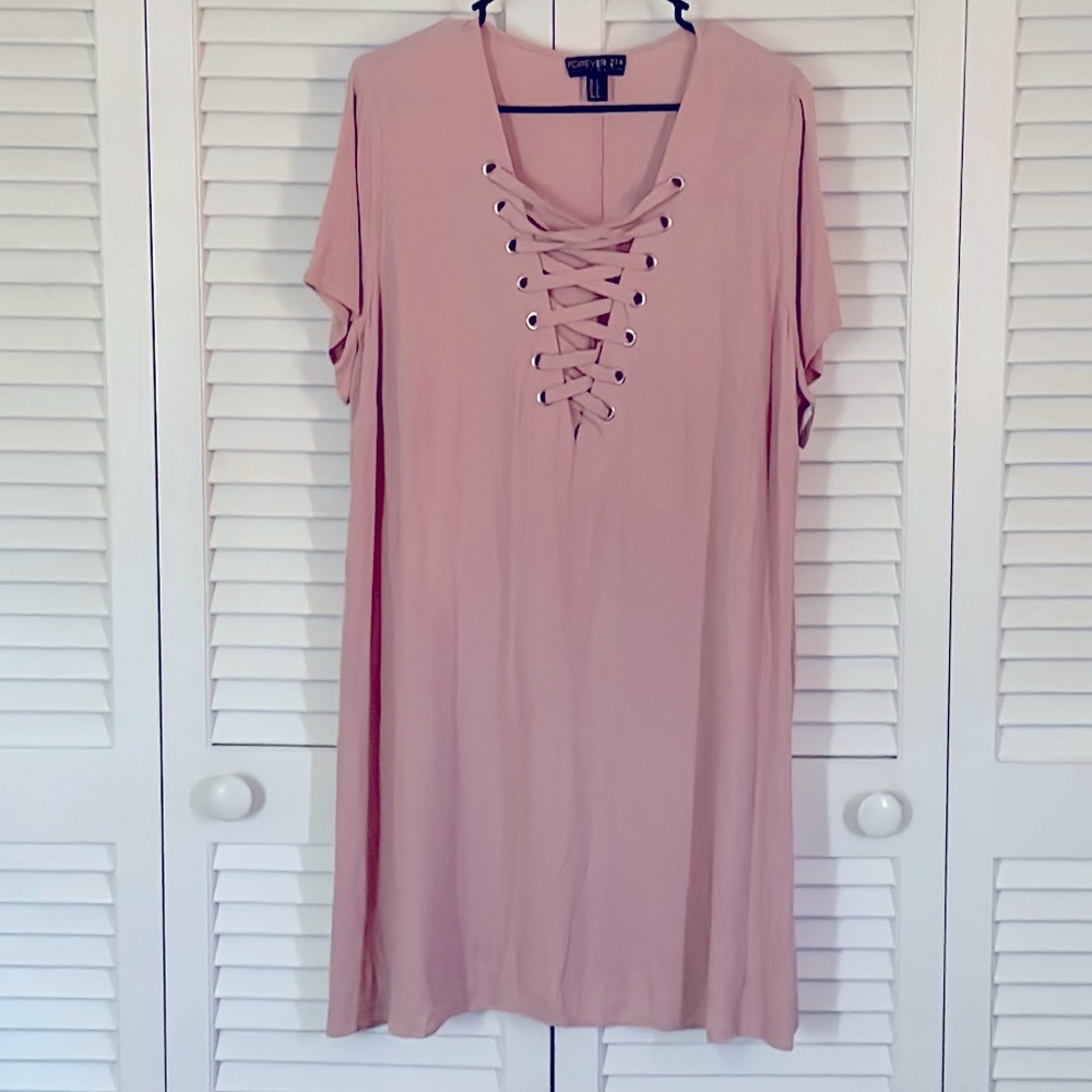 Forever 21 plus pale pink strappy t shirt dress